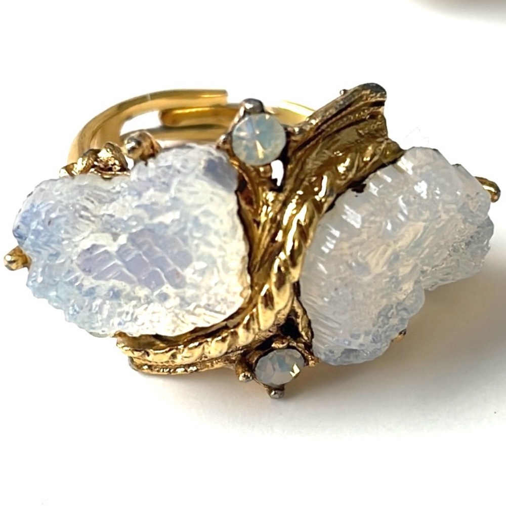 Vintage Raw Quarts Stone Gold Tone Adjustable Ring